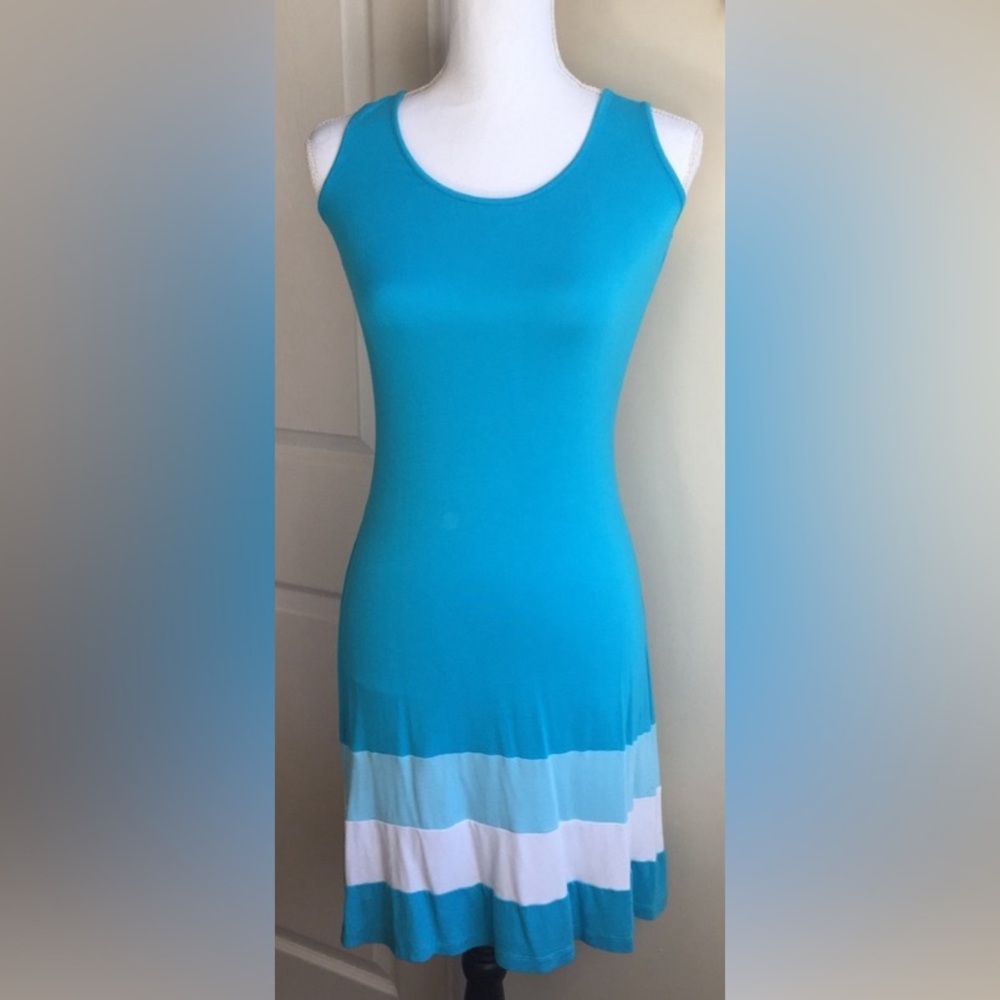 Calvin Klein Mini/Midi Blue Summer Dress size 4